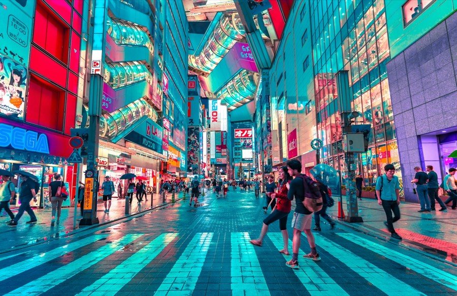 Busy, colourful street in Tokyo